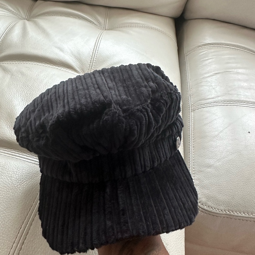 Koolaburra by Ugg Corduroy Newsboy Hat